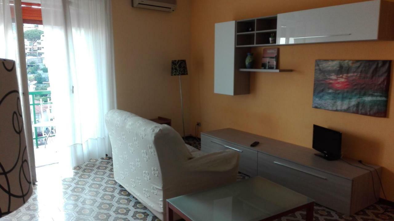 A 2 Passi Dal Mare Apartment Сан Ремо Екстериор снимка